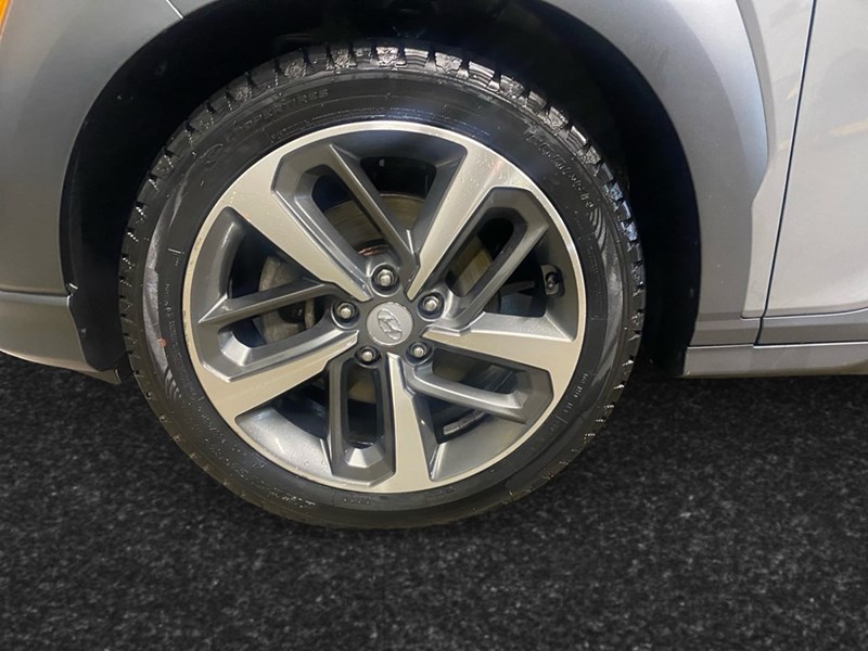 2021 Hyundai Kona 1.6T Trend AWD w/Two-Tone Roof