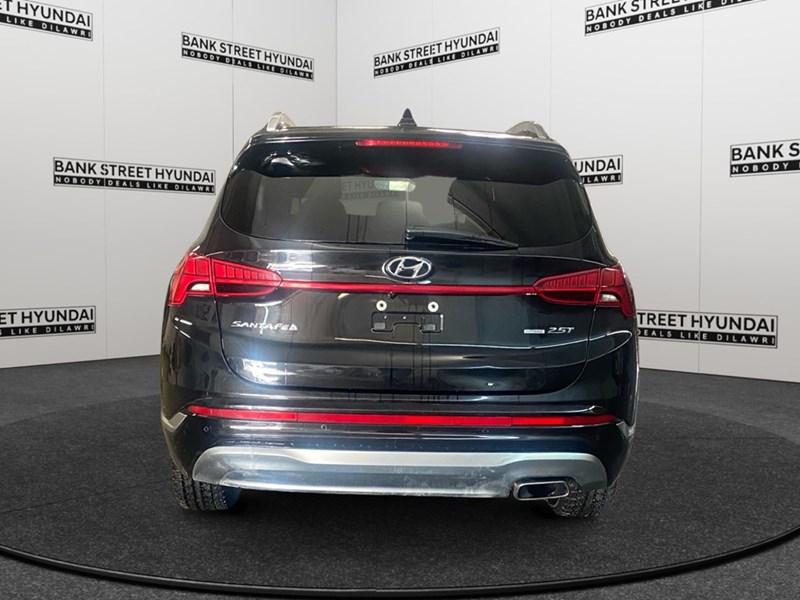 2022 Hyundai Santa Fe Ultimate Calligraphy AWD