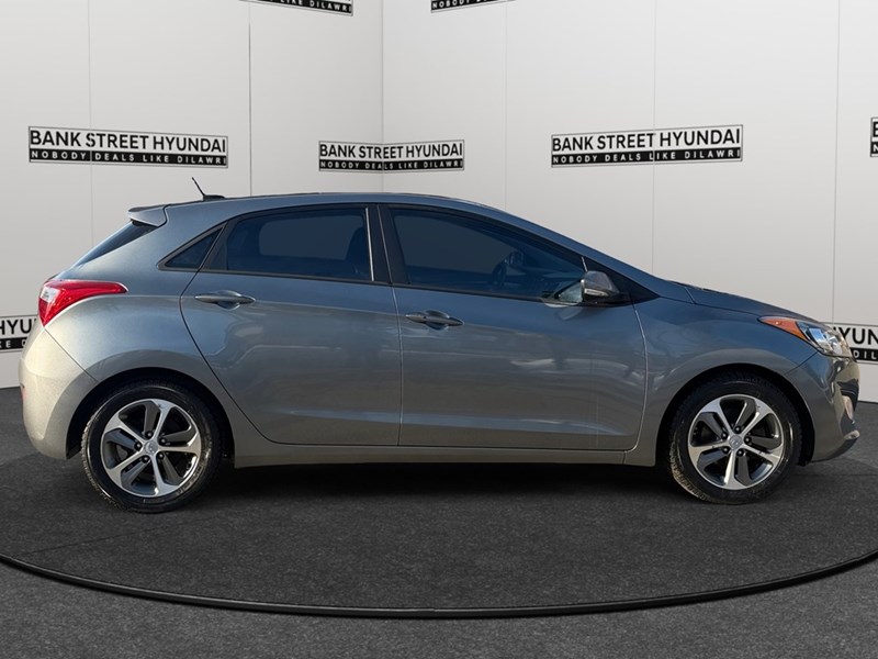 2016 Hyundai Elantra GT 5dr HB Auto GLS w/Tech Pkg