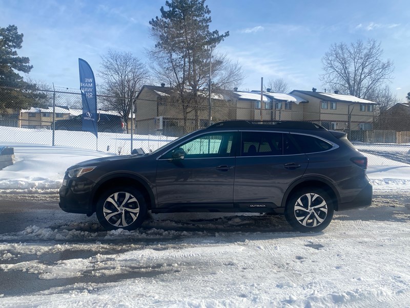 2022 Subaru Outback Limited CVT