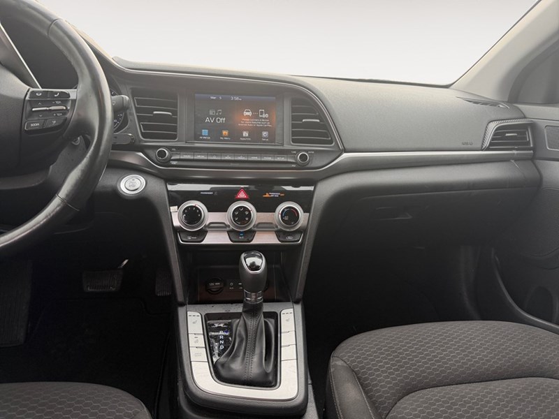 2020 Hyundai Elantra Preferred w/Sun & Safety Package IVT