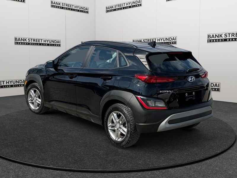 2023 Hyundai Kona 2.0L Essential FWD