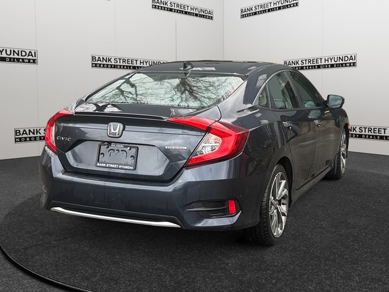 2019 Honda Civic Touring CVT