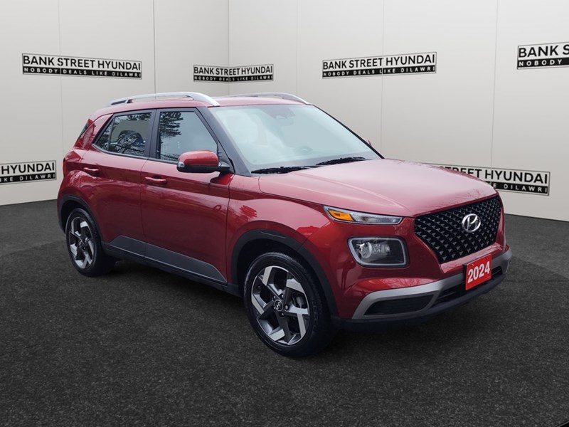 2024 Hyundai Venue Ultimate IVT w/Black Interior