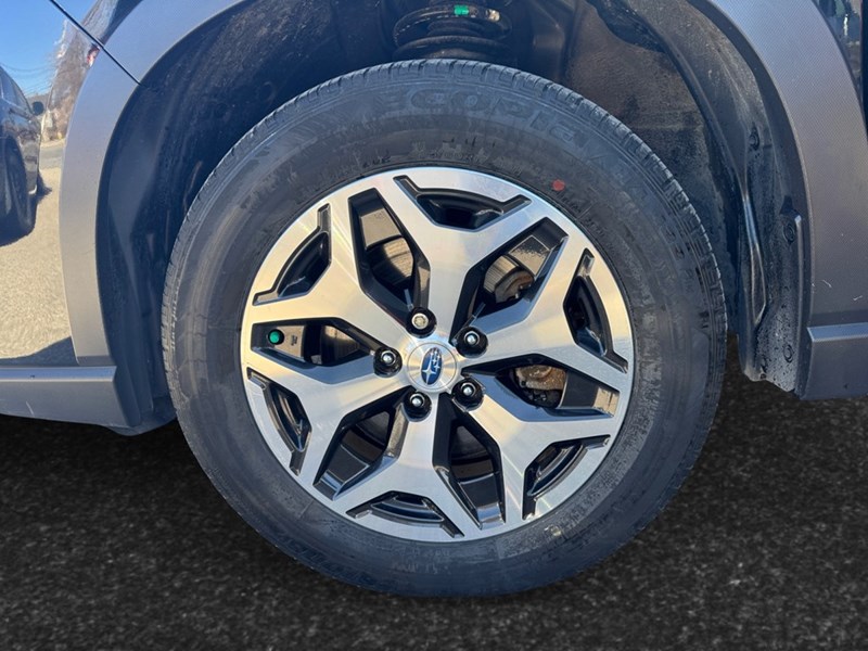 2023 Subaru Forester Touring CVT