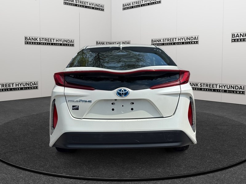 2020 Toyota Prius Prime Upgrade Auto