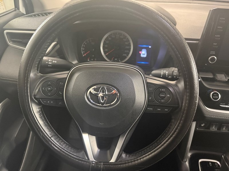 2022 Toyota Corolla Cross LE AWD