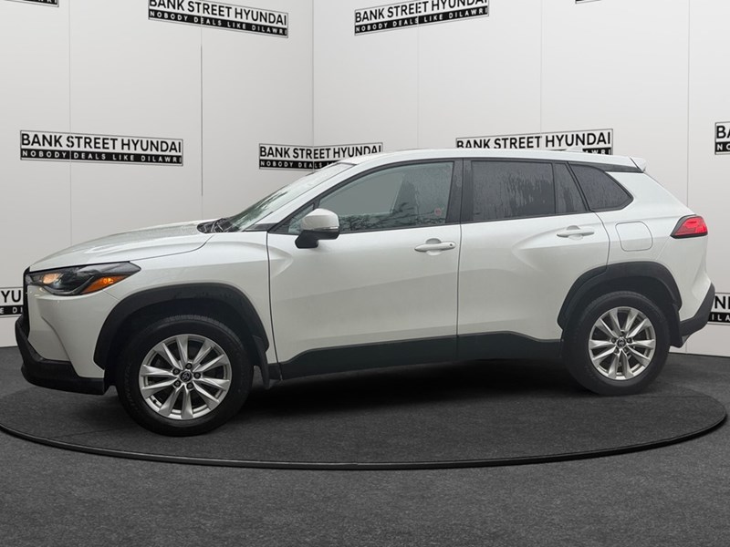 2022 Toyota Corolla Cross LE AWD