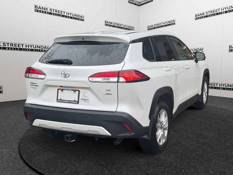 2022 Toyota Corolla Cross LE AWD