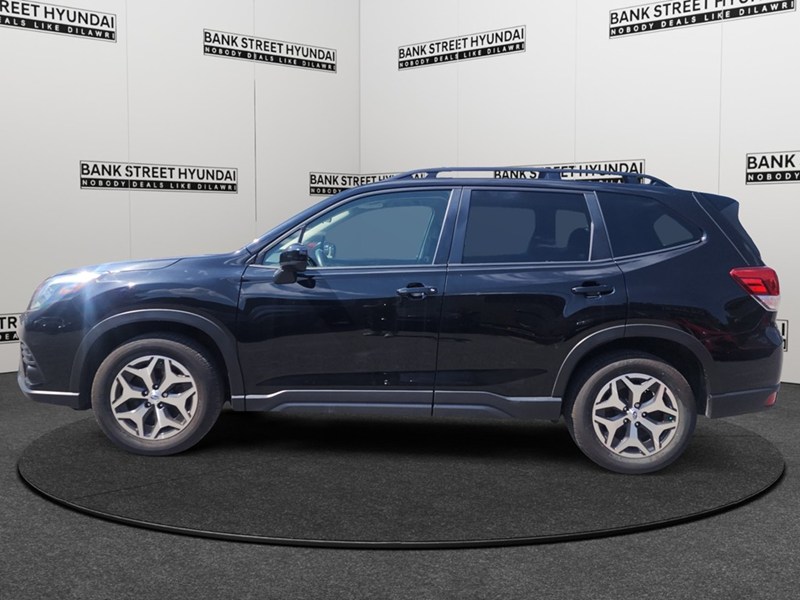 2023 Subaru Forester Touring CVT