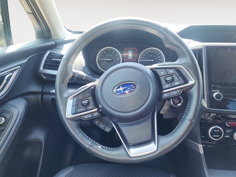 2023 Subaru Forester Touring CVT