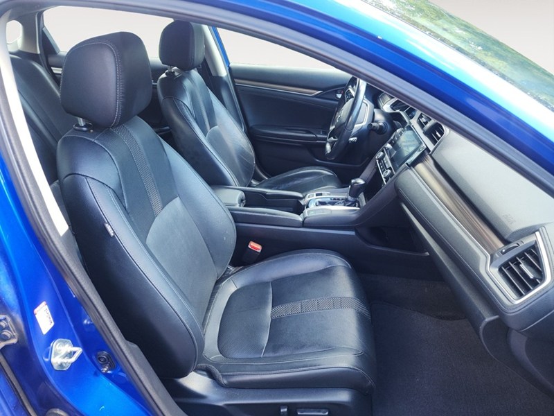 2019 Honda Civic Touring CVT