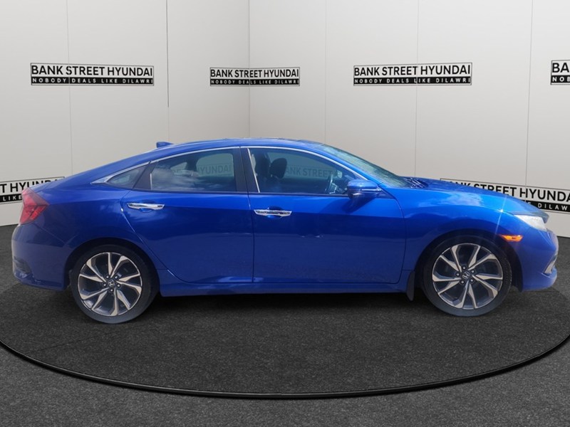 2019 Honda Civic Touring CVT