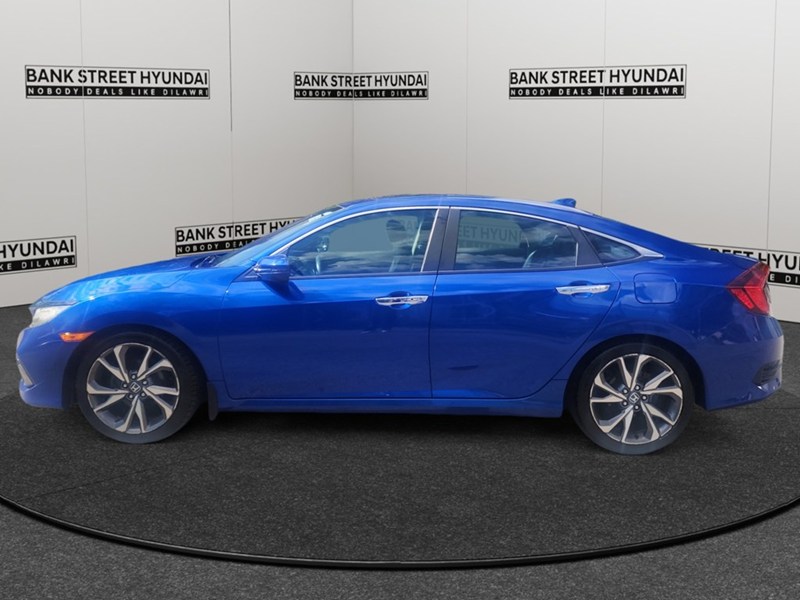 2019 Honda Civic Touring CVT