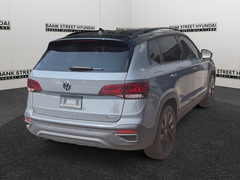 2024 Volkswagen Taos Comfortline Black Edition 4MOTION