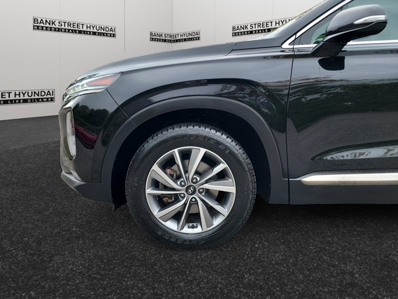 2019 Hyundai Santa Fe 2.4L Preferred AWD w/Dark Chrome Accent