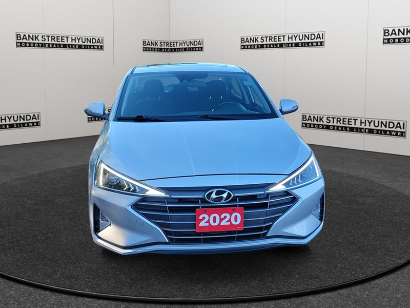 2020 Hyundai Elantra Preferred w/Sun & Safety Package IVT