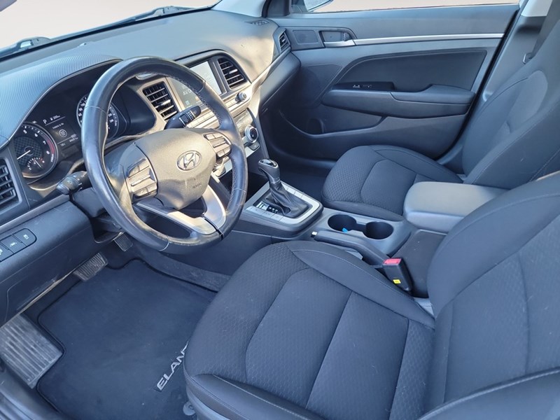 2020 Hyundai Elantra Preferred w/Sun & Safety Package IVT