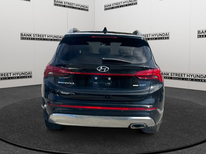 2021 Hyundai Santa Fe Ultimate Calligraphy AWD