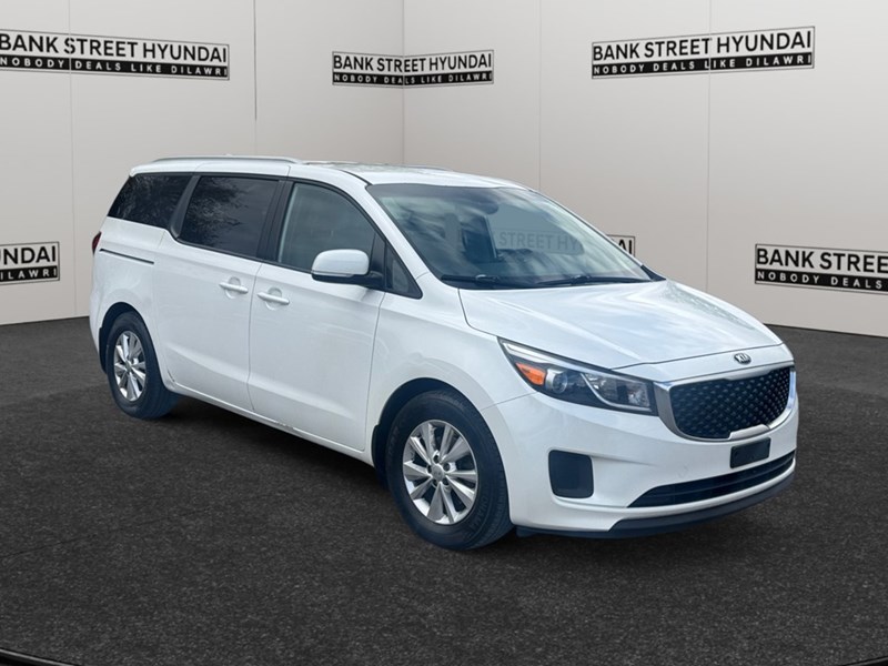 2018 Kia Sedona LX FWD