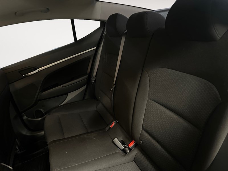2020 Hyundai Elantra Preferred w/Sun & Safety Package IVT
