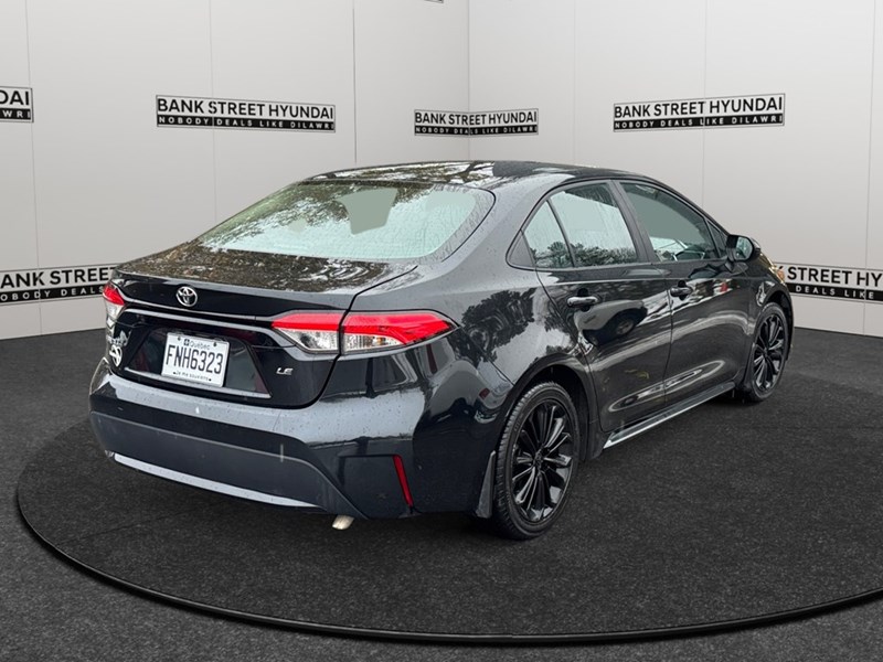 2022 Toyota Corolla LE CVT