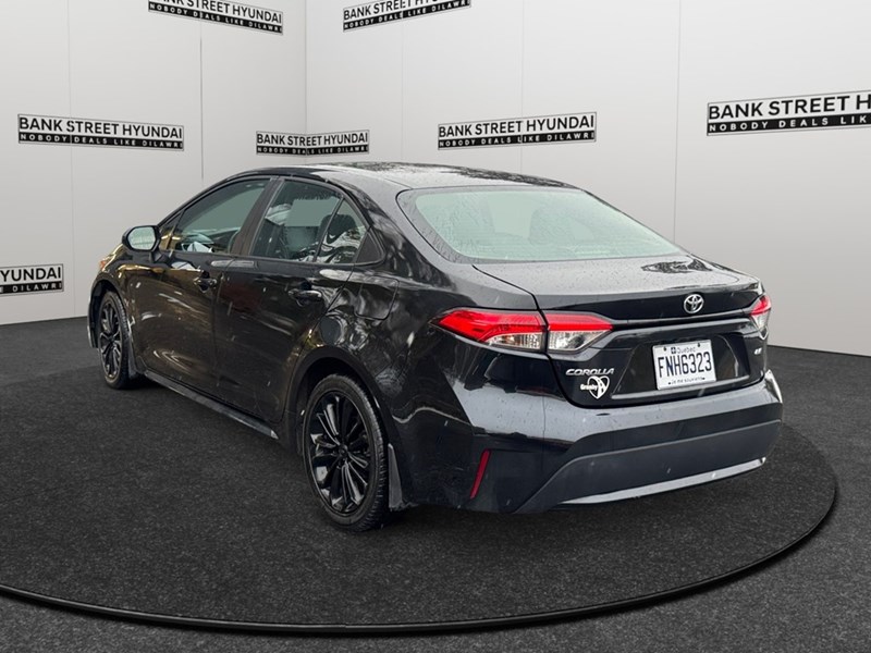2022 Toyota Corolla LE CVT