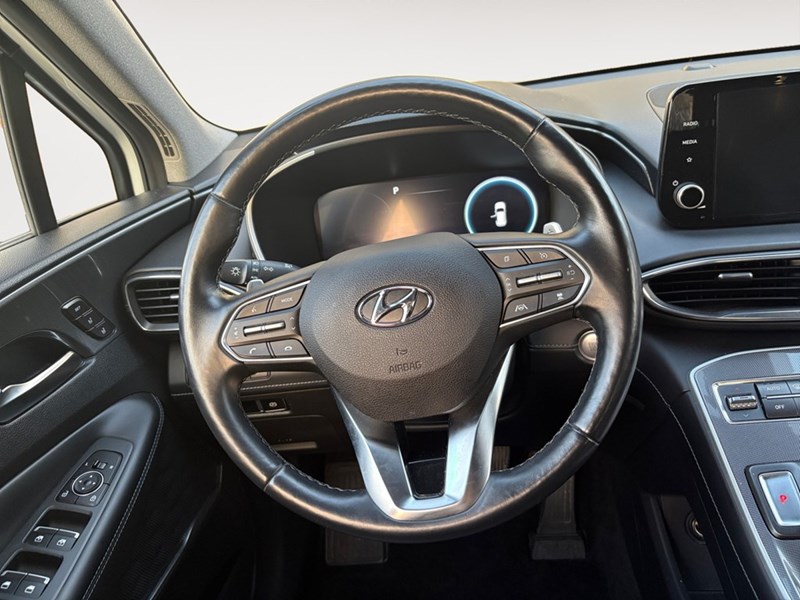 2022 Hyundai Santa Fe Plug-In Hybrid Luxury AWD