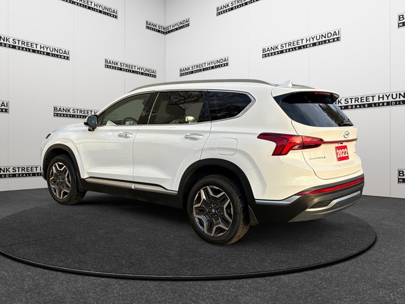 2022 Hyundai Santa Fe Plug-In Hybrid Luxury AWD