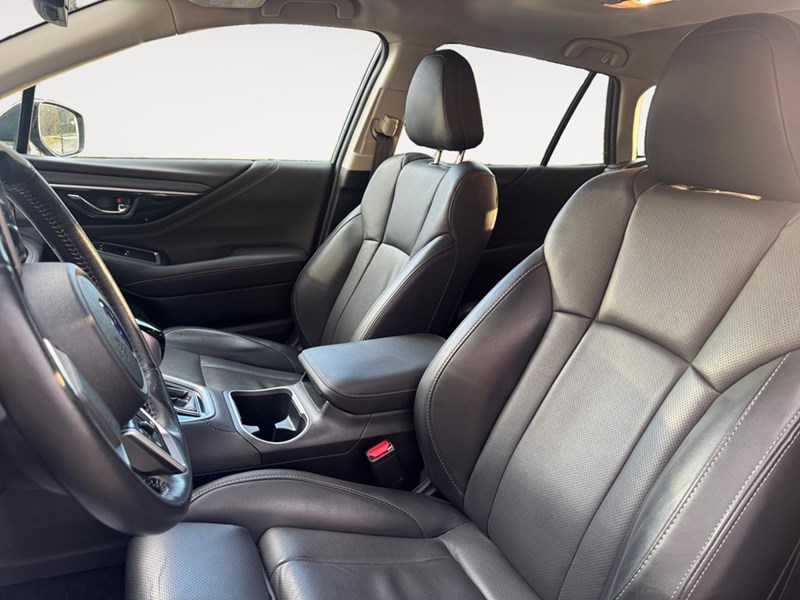 2022 Subaru Outback Limited CVT