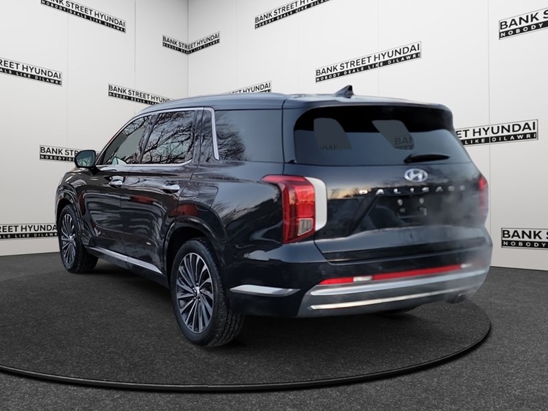 2025 Hyundai Palisade Ultimate Calligraphy 7-Passenger AWD