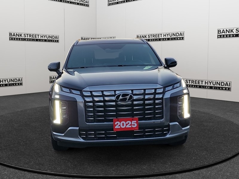 2025 Hyundai Palisade Ultimate Calligraphy 7-Passenger AWD