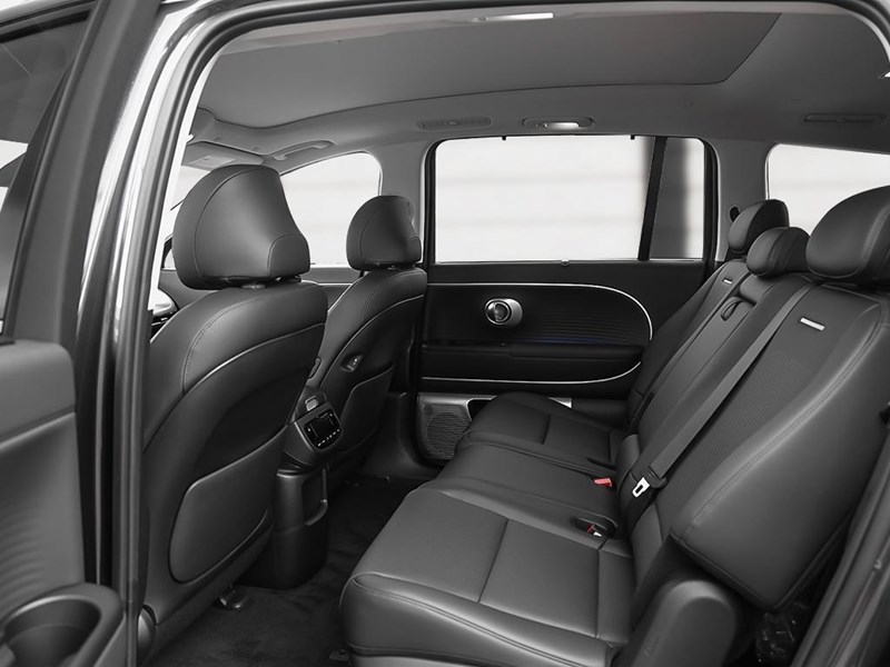 2026 Hyundai IONIQ 9 Preferred AWD w/Luxury Pkg