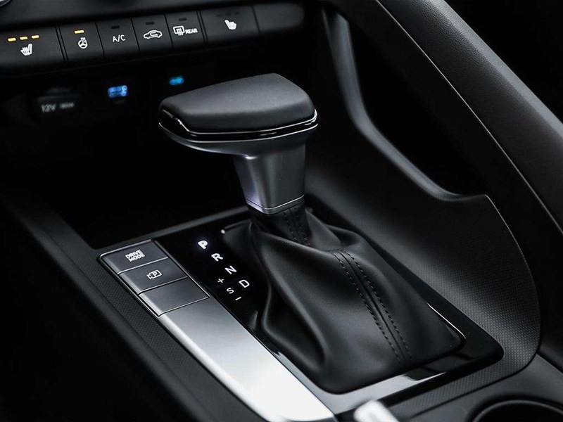 2026 Hyundai Elantra Preferred IVT w/Tech Pkg