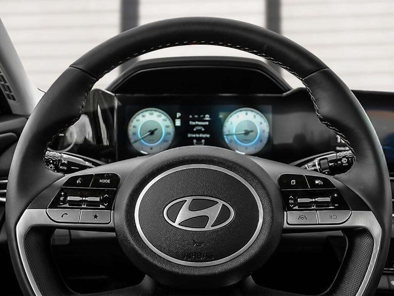 2026 Hyundai Elantra Preferred IVT w/Tech Pkg