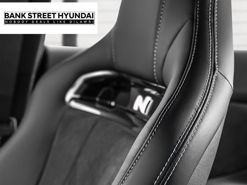 2025 Hyundai Elantra N Essential IVT