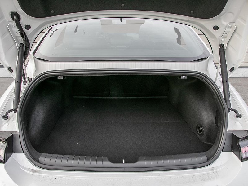 2025 Hyundai IONIQ 6 Preferred AWD Long Range w/Ultimate Pkg