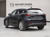 2022 Mazda CX-5 Signature image 5