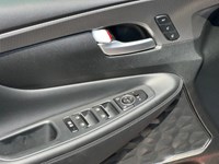 2019 Hyundai Santa Fe 2.0T Luxury AWD - One Owner - Dealer Serviced - Clean  CarFax