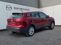 2019 Nissan Qashqai FWD S CVT