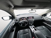 2018 Nissan Pathfinder 4x4 Midnight Edition
