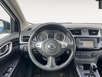 2017 Nissan Sentra 4dr Sdn CVT SV