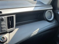 2017 Toyota RAV4 AWD 4dr LE