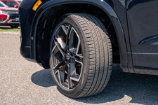 2025 Volkswagen Tiguan Highline R-Line 4MOTION
