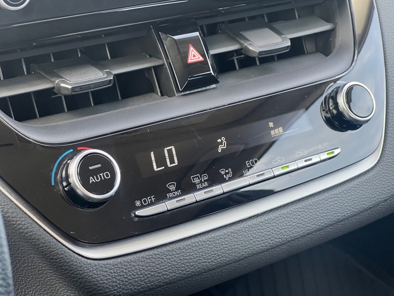 2022 Toyota Corolla LE CVT