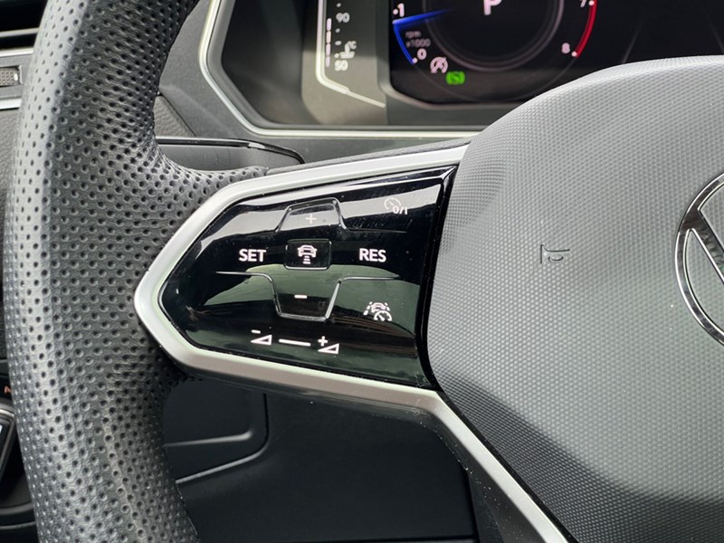 2022 Volkswagen Tiguan Highline R-Line 4MOTION