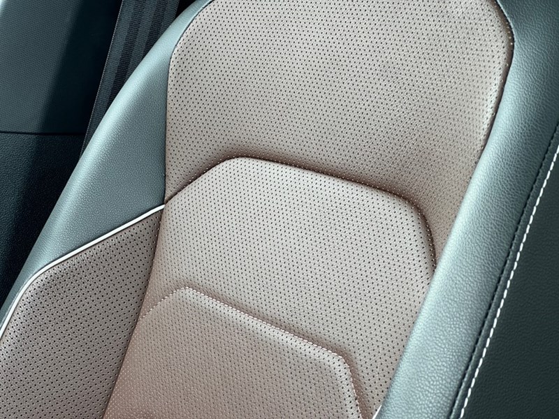 2022 Volkswagen Tiguan Highline R-Line 4MOTION