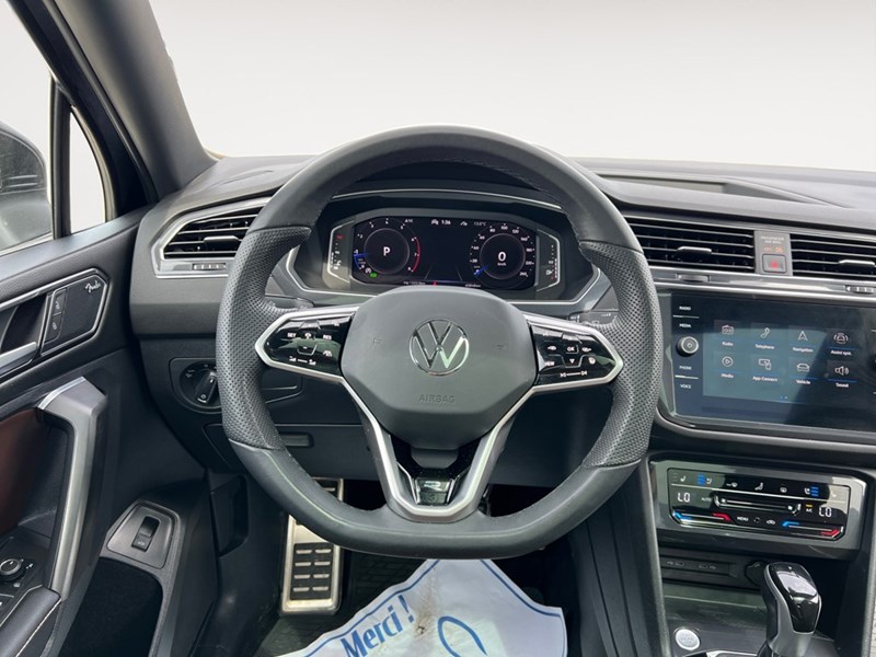 2022 Volkswagen Tiguan Highline R-Line 4MOTION