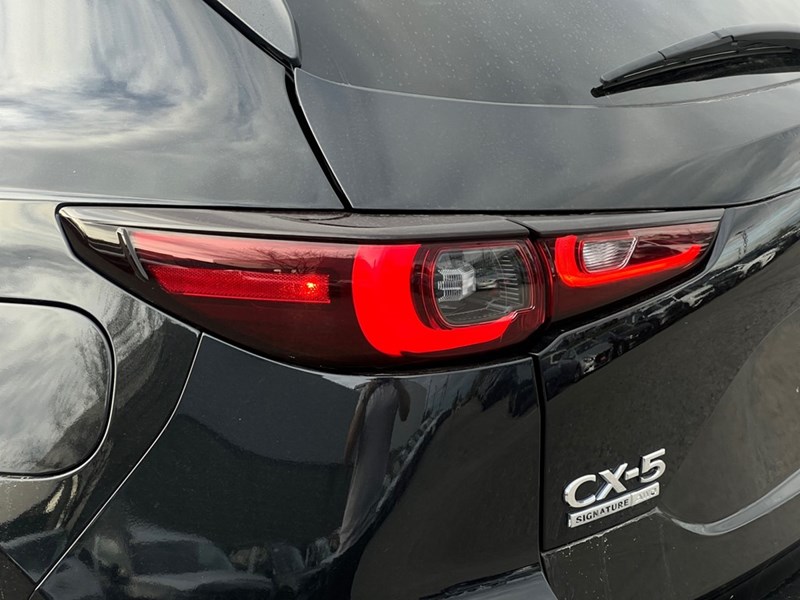 2022 Mazda CX-5 Signature AWD