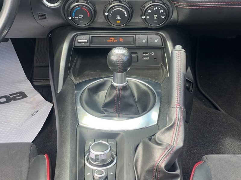2017 Mazda MX-5 RF 2dr Retractable Fastback Man GS